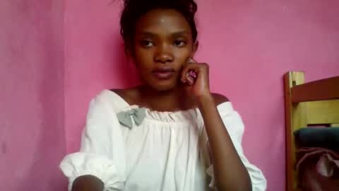 andohh237973 online show from March 11, 12:22 pm