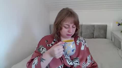 Snapshot of andorphina chatting on February 24, 10:35 am Andorphin online show from February 24, 10:35 am