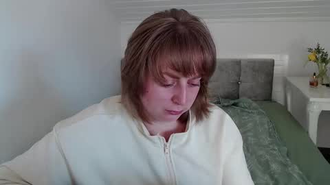 Snapshot of andorphina chatting on February 26, 9:52 am Andorphin online show from February 26, 9:52 am