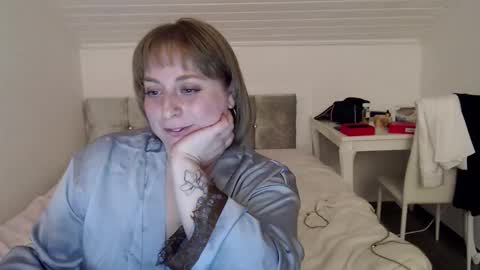 Snapshot of andorphina chatting on March 9, 8:57 pm Andorphin online show from March 9, 8:57 pm