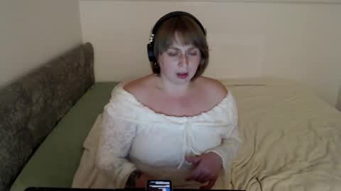 Snapshot of andorphina chatting on March 28, 9:03 pm Andorphin online show from March 28, 9:03 pm