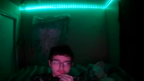 Snapshot of andraekhristiangarner chatting on September 30, 4:23 pm andraekhristiangarner online show from September 30, 4:23 pm