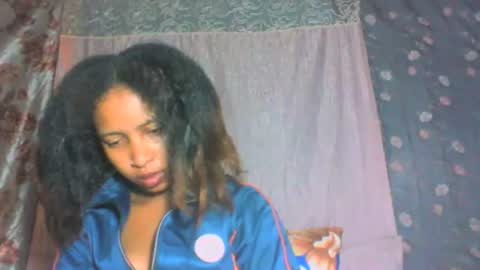 andre415913 online show from May 13, 4:32 am