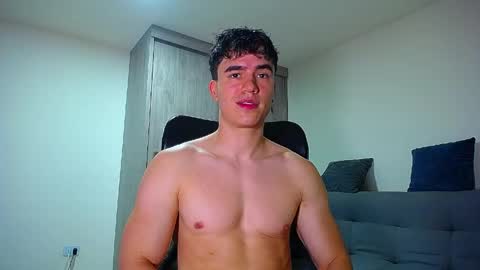 Andre Parker online show from May 8, 1:11 am