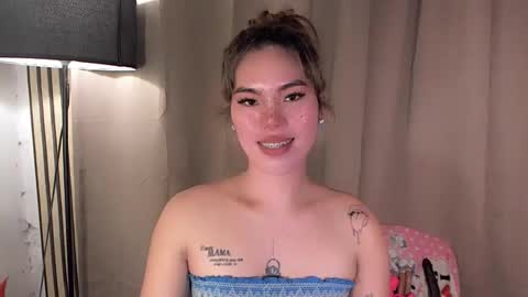 andrea06121998 online show from April 30, 9:30 pm
