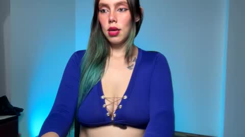 Andrea online show from February 11, 3:33 am