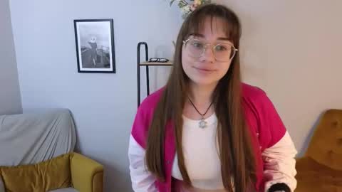 Snapshot of andrea__ellis chatting on September 26, 9:13 am Sofi online show from September 26, 9:13 am