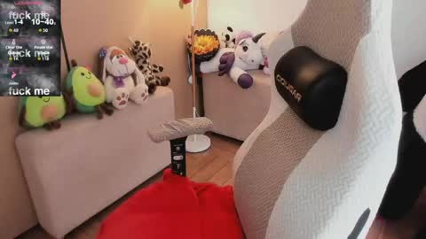 andrea_bonnie online show from May 19, 9:10 pm