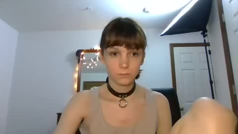 andrea online show from December 11, 4:49 am