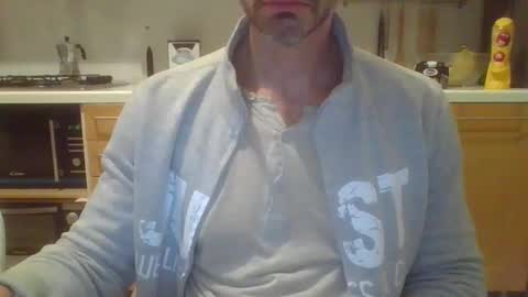 Snapshot of andrea_feetlover chatting on December 1, 6:07 am andrea_feetlover online show from December 1, 6:07 am