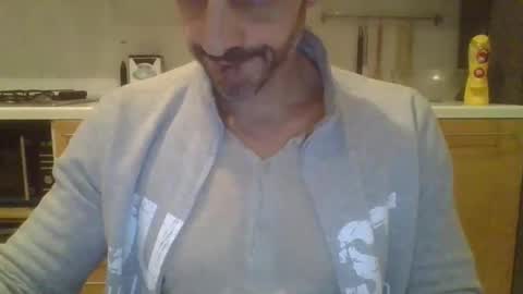 Snapshot of andrea_feetlover chatting on December 18, 6:41 am andrea_feetlover online show from December 18, 6:41 am