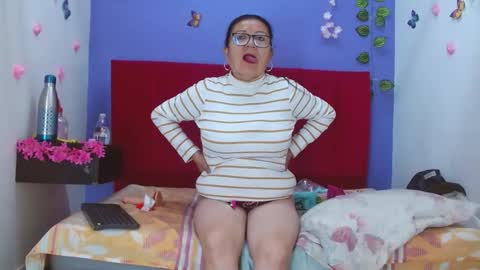 Snapshot of andrea_lopezcm chatting on September 30, 11:15 am ANDREA LOPEZ online show from September 30, 11:15 am