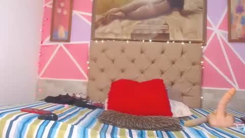 andrea ospina1 online show from February 23, 3:40 pm