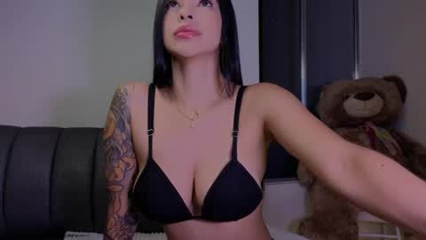    online show from May 4, 3:35 am