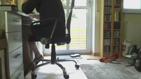 Snapshot of andrea_tv1960 chatting on September 13, 12:49 pm Andrea TV online show from September 13, 12:49 pm