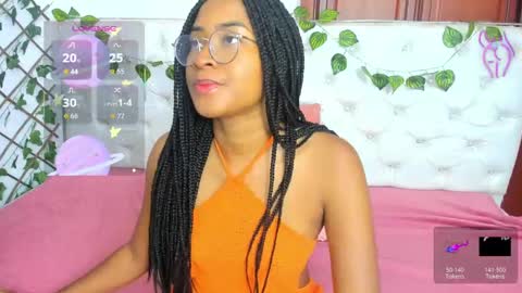 Naomi Andrea Daviss online show from November 10, 12:04 pm