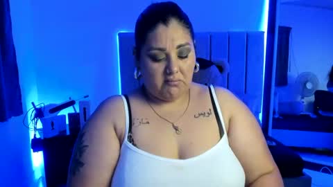 andreaakinky online show from October 19, 8:26 am