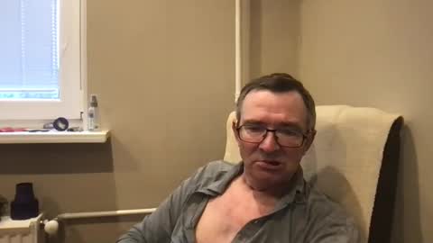 Snapshot of andreass60 chatting on December 3, 7:54 am andreass60 online show from December 3, 7:54 am