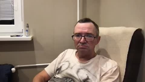 Snapshot of andreass60 chatting on December 30, 5:26 am andreass60 online show from December 30, 5:26 am