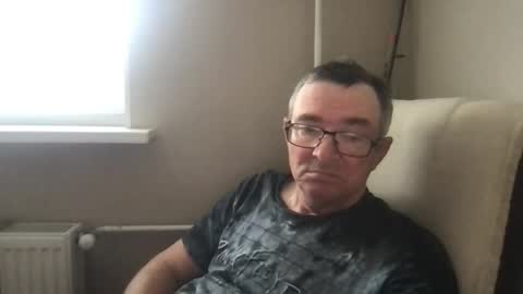 andreass60 online show from May 13, 7:17 am