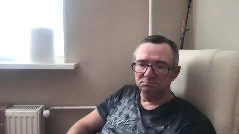 andreass60 online show from May 14, 5:47 am