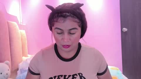 A n d r  e a S w e e t  online show from November 17, 8:03 pm