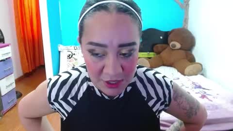 Andre online show from February 4, 10:04 pm