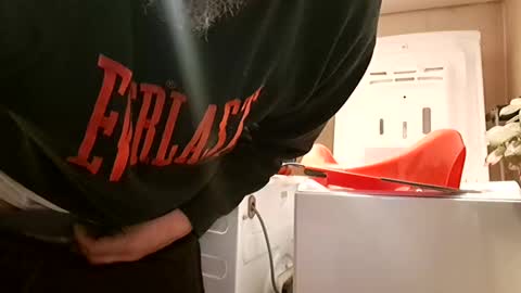 Snapshot of andrecool979 chatting on January 6, 10:26 pm Andre online show from January 6, 10:26 pm