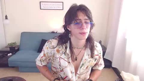 Snapshot of andreey50 chatting on January 25, 6:24 pm Andrey online show from January 25, 6:24 pm