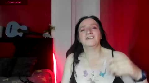 Snapshot of andrefoxx_ chatting on September 18, 3:08 am andre online show from September 18, 3:08 am