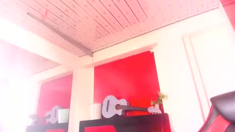 Snapshot of andrefoxx_ chatting on September 22, 3:08 am andre online show from September 22, 3:08 am