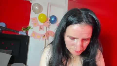 Snapshot of andrefoxx_ chatting on October 10, 3:49 am andre online show from October 10, 3:49 am