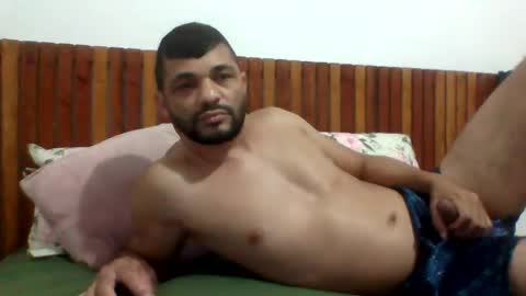 Snapshot of andreloko123 chatting on March 4, 7:22 pm andreloko123 online show from March 4, 7:22 pm