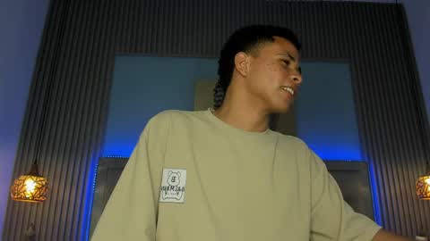 IM ANDRES online show from May 13, 4:10 am