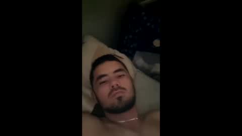 Snapshot of andres26790 chatting on April 4, 7:00 pm andres26790 online show from April 4, 7:00 pm