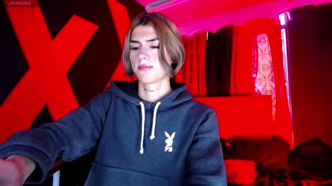 Alann online show from May 10, 1:38 pm