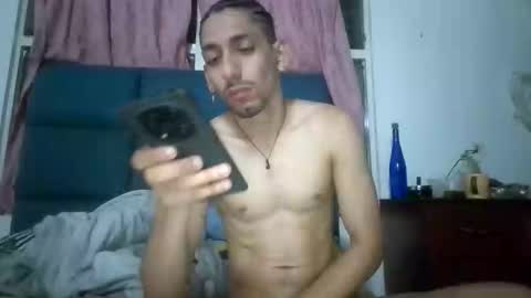 Snapshot of andres_bigcock810071 chatting on October 5, 3:27 am andres_bigcock810071 online show from October 5, 3:27 am