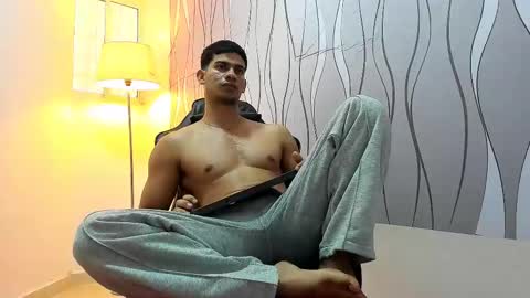 Snapshot of andres_stud chatting on February 18, 4:26 pm andres_stud online show from February 18, 4:26 pm