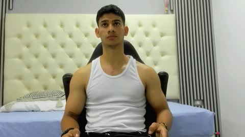 andres_stud online show from February 8, 3:43 am
