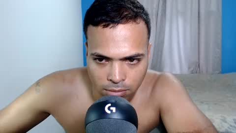Snapshot of andresfern chatting on July 20, 10:01 pm ANDRES online show from July 20, 10:01 pm