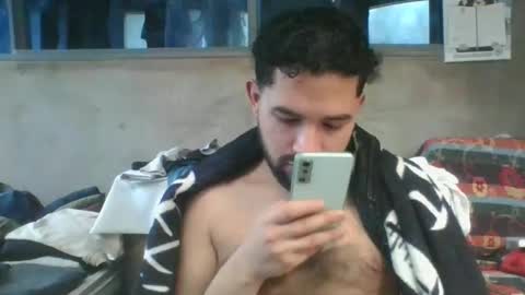 andresi00 online show from December 5, 7:10 pm