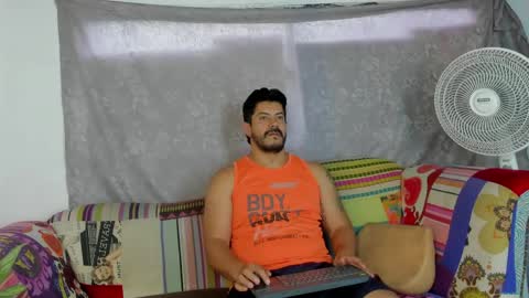 Andres online show from May 19, 9:54 pm