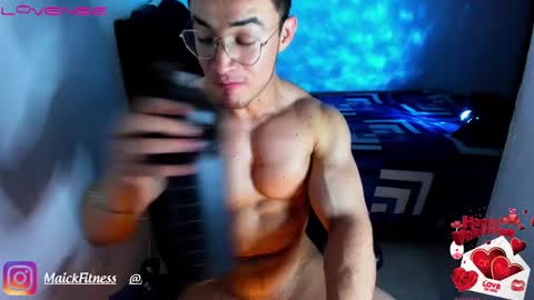   Andrew Harriss  online show from February 11, 2:35 am