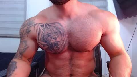 andrew_holden__ online show from February 11, 12:26 am