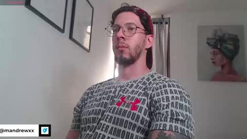 Snapshot of andrew_mathe chatting on December 13, 9:31 pm Andrew Mathwes online show from December 13, 9:31 pm