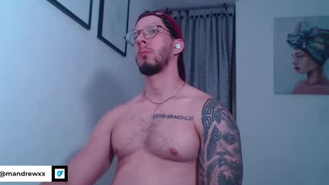 Snapshot of andrew_mathe chatting on December 17, 11:55 pm Andrew Mathwes online show from December 17, 11:55 pm