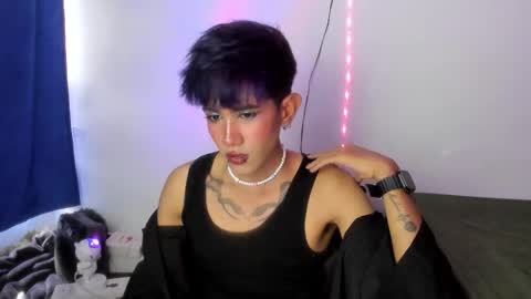 ANDREW independent model online show from October 11, 7:45 pm