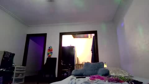 Snapshot of andrewgennie chatting on November 1, 5:20 am andrewgennie online show from November 1, 5:20 am