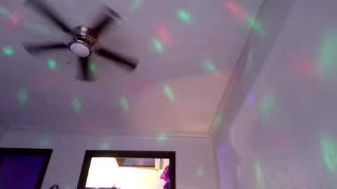 andrewgennie online show from November 18, 6:56 pm