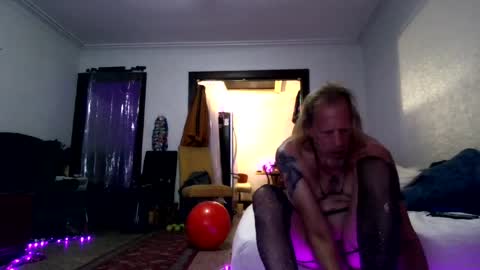 andrewgennie online show from July 31, 3:06 am